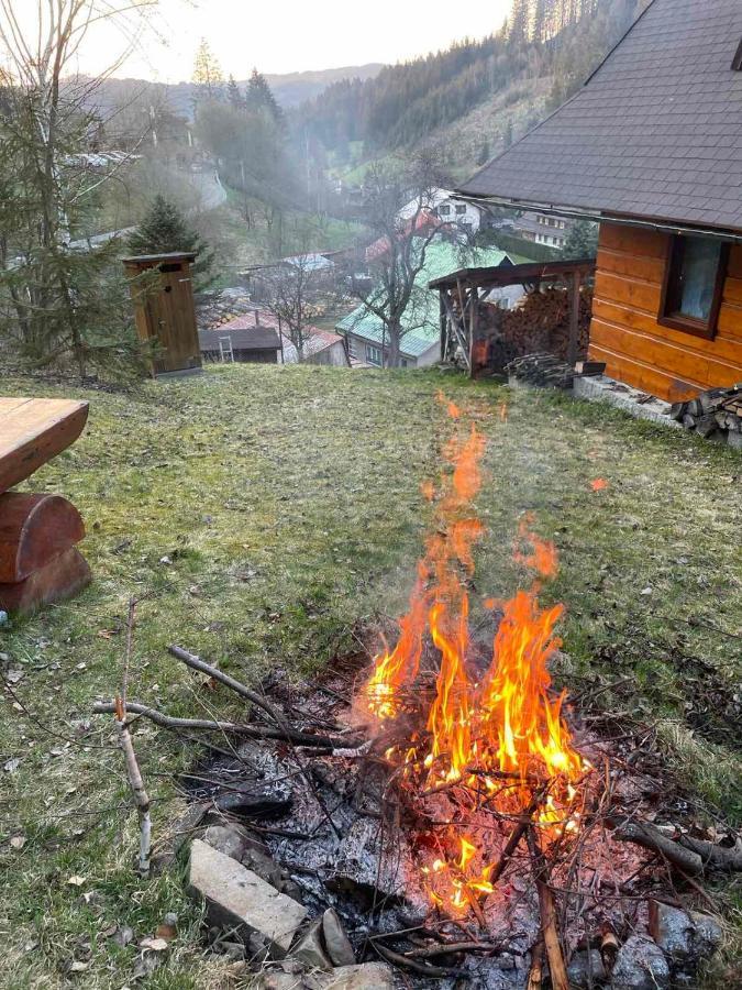 Horska Chalupa Pluskovjanka Velke Karlovice Bagian luar foto
